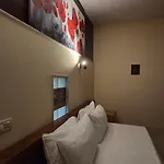 Arkle 4 * Tirana
