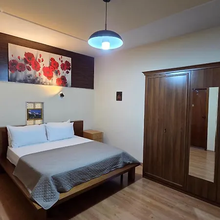 Arkle 4 Apartment