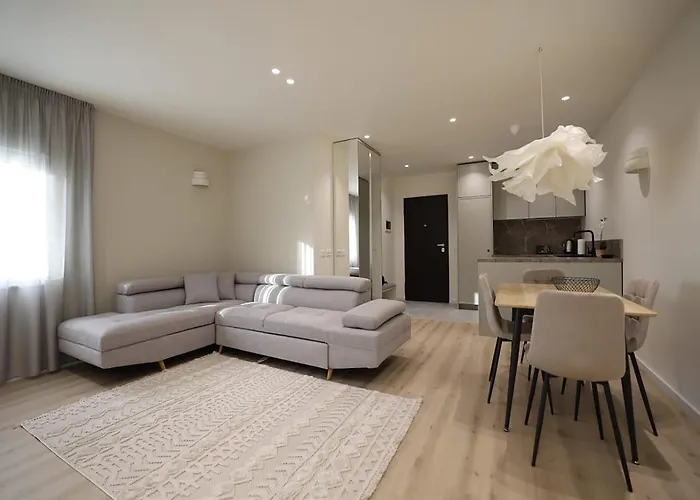 Arkle 4 טיראנה