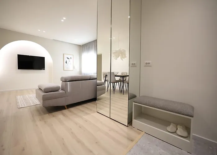 Arkle 4 טיראנה